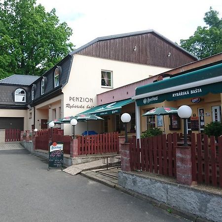 Pension Rybarska Basta ヤブロネツ・ナド・ニソウ エクステリア 写真