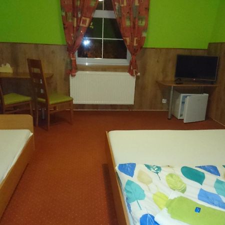 Pension Rybarska Basta ヤブロネツ・ナド・ニソウ エクステリア 写真